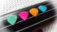 Jazzy Tones Guitar Pick Choker