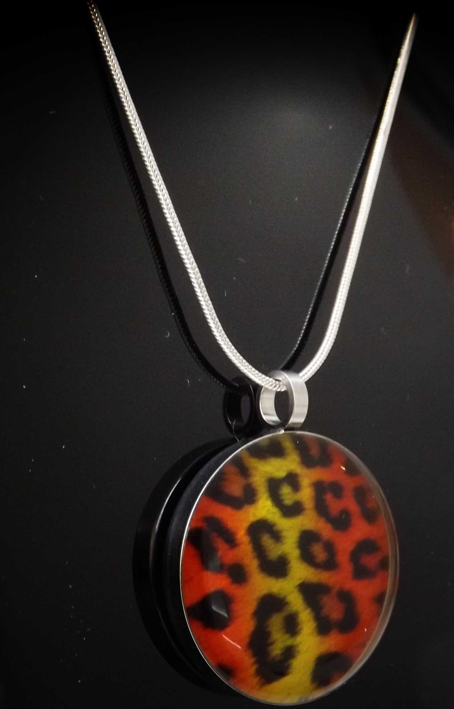 Leopard Print Stainless Steel Circle Pendants - Bring Out Your Wild Side!