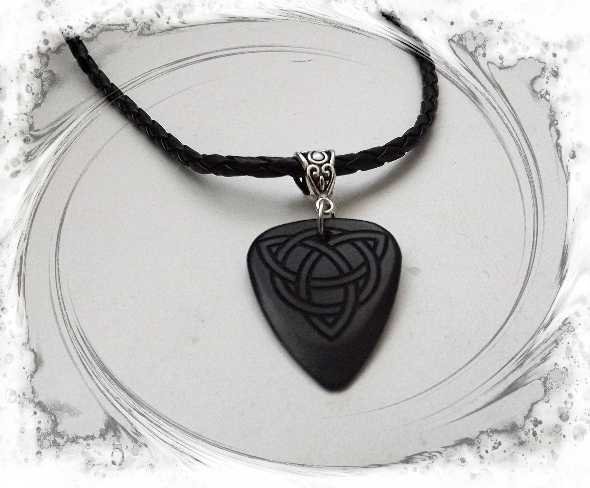Triquestra black ebony slimline style