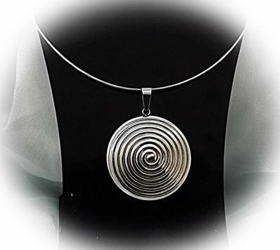 Bullseye Dome Circle Pendant