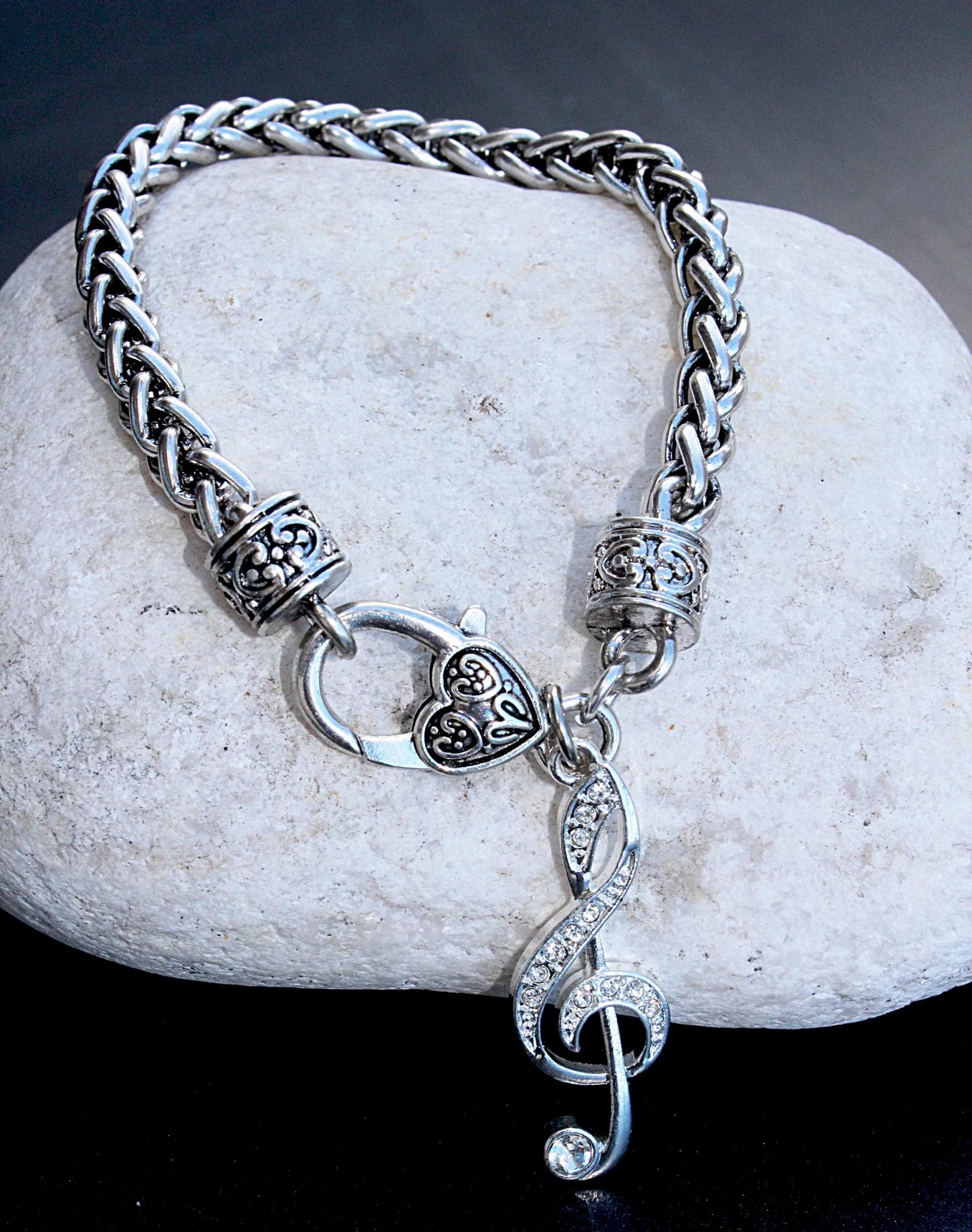 Treble Clef Chunky Bracelet