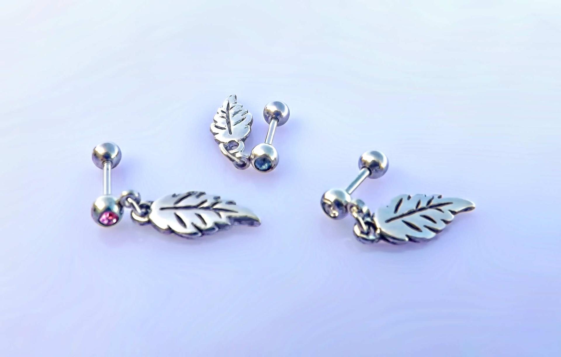 Falling Feather Dangle Cartilage Piercing Earrings