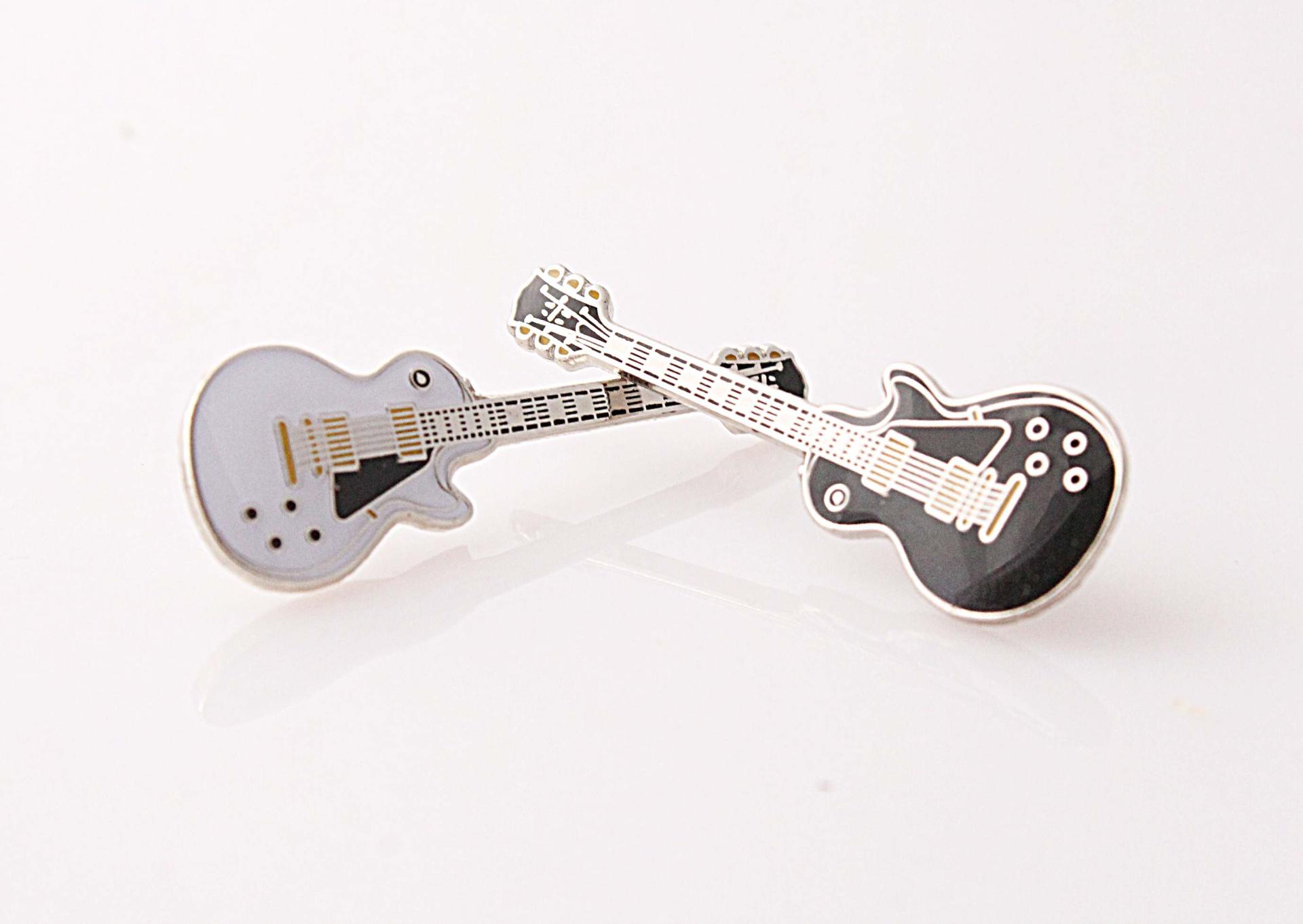 Gibson Les Paul Custom Style Guitar  Pin Badge