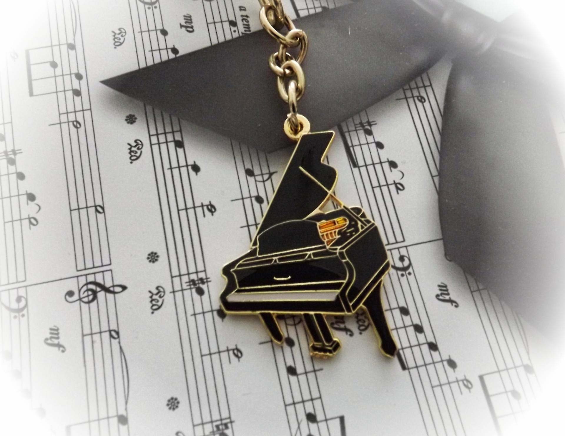 Grand Piano Keychain / Keyring