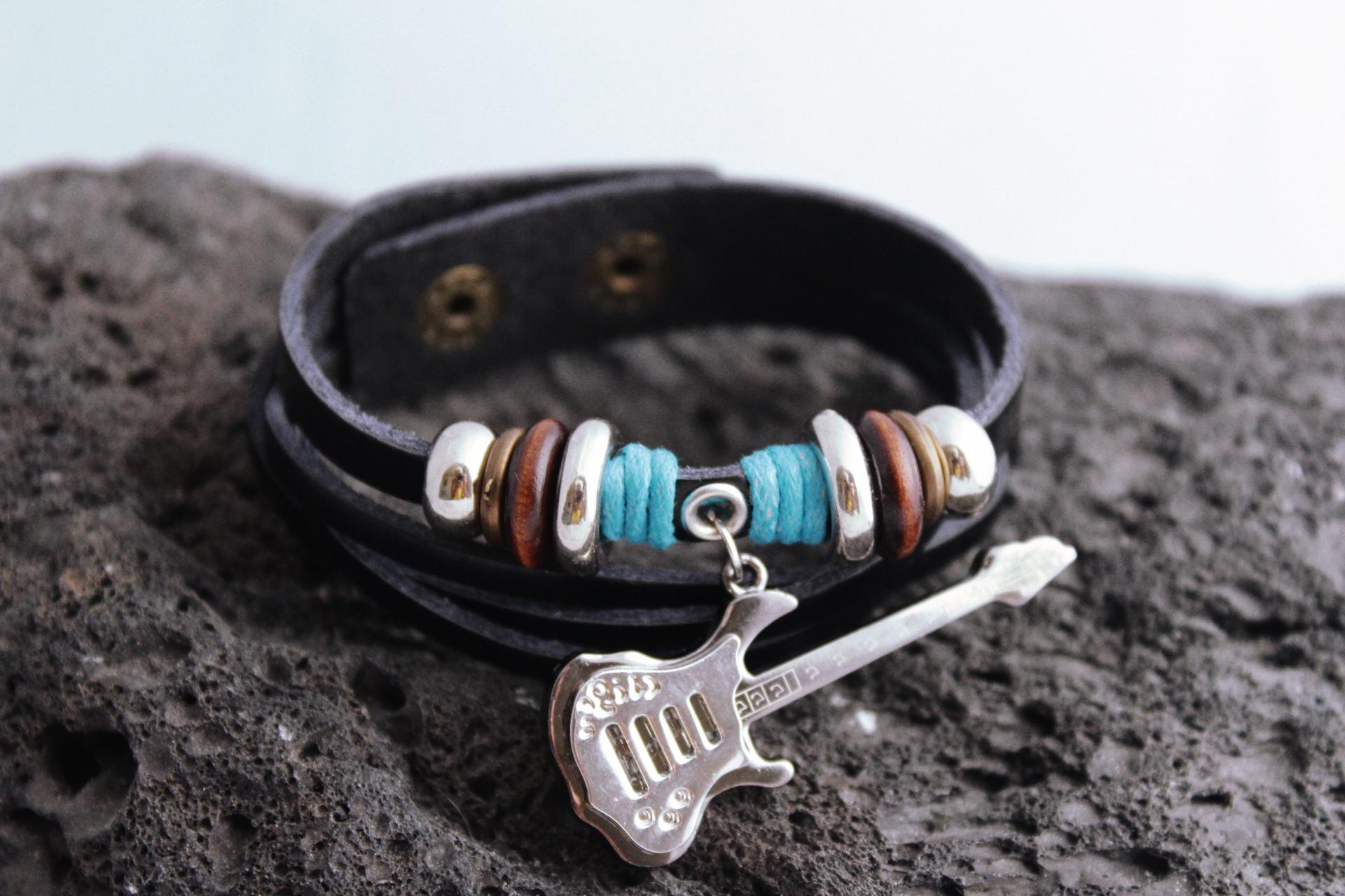 Guitar Bracelet in Leather