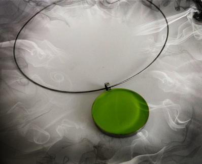 Plain Lemon Green Circle Pendant