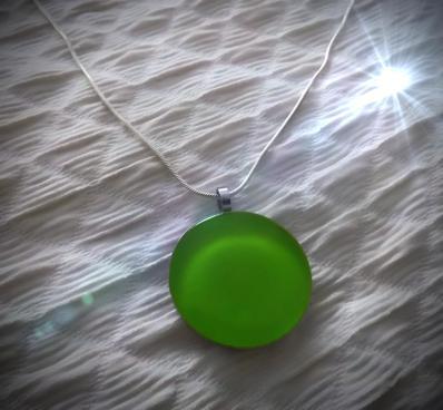 Plain Lemon Green Circle Pendant