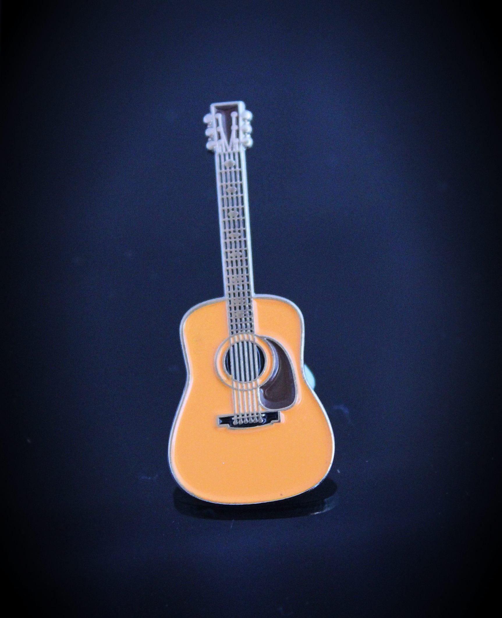 Martin D45 Natural Guitar  Pin Badge