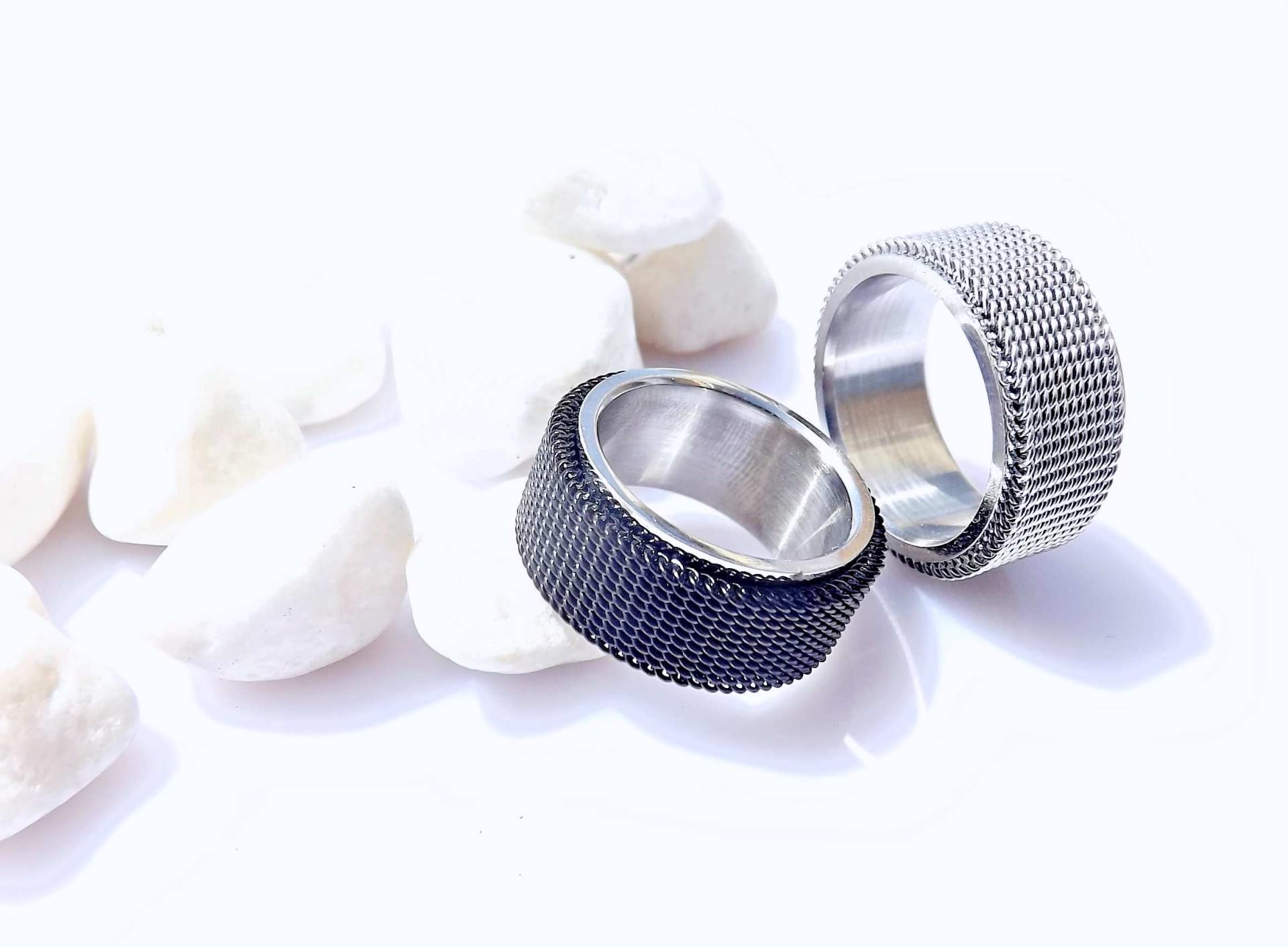 Mesh Ring in Stainless Steel - Black Mesh or Silver Mesh