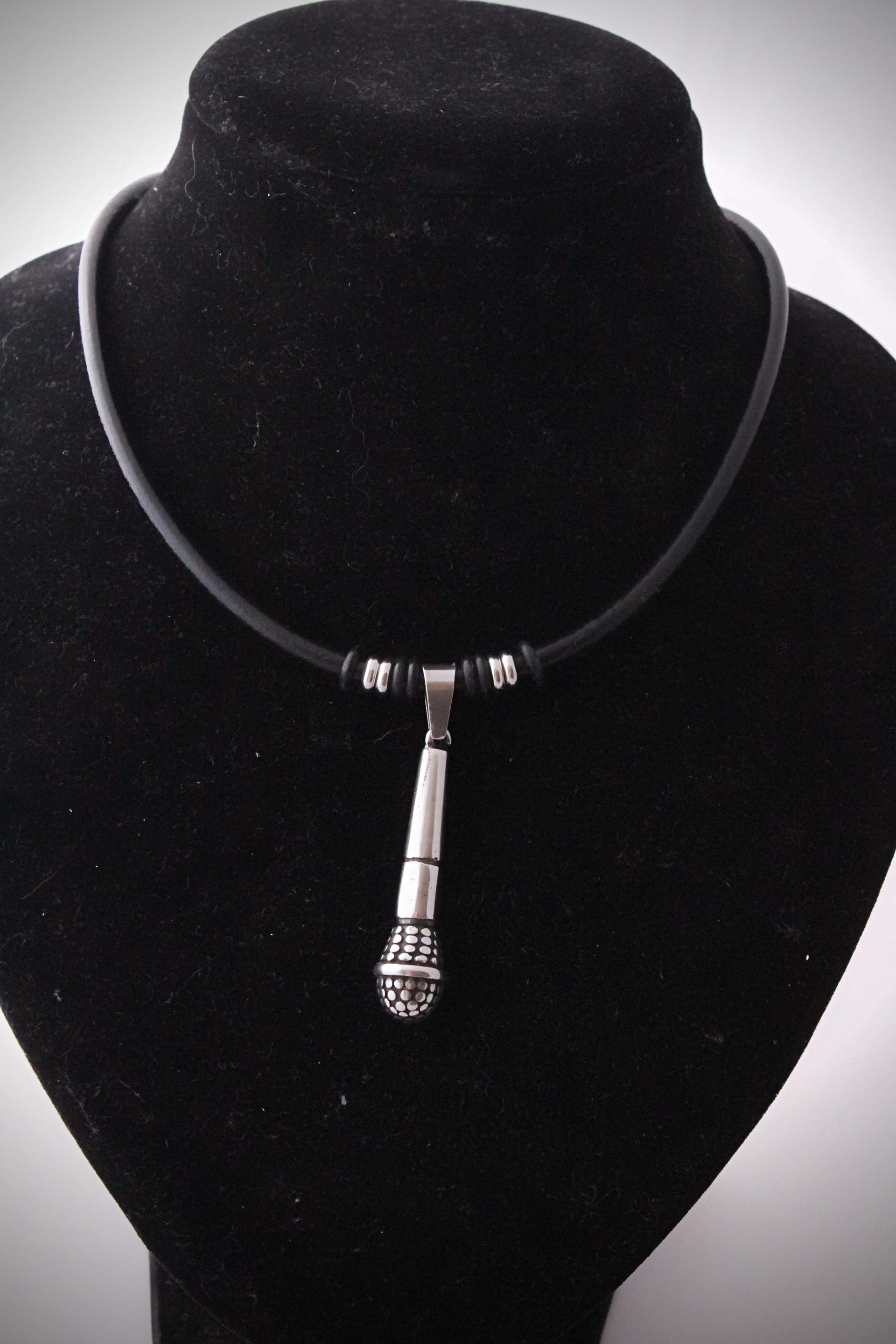 Microphone Pendant Choker Necklace in Leather and Stainless Steel