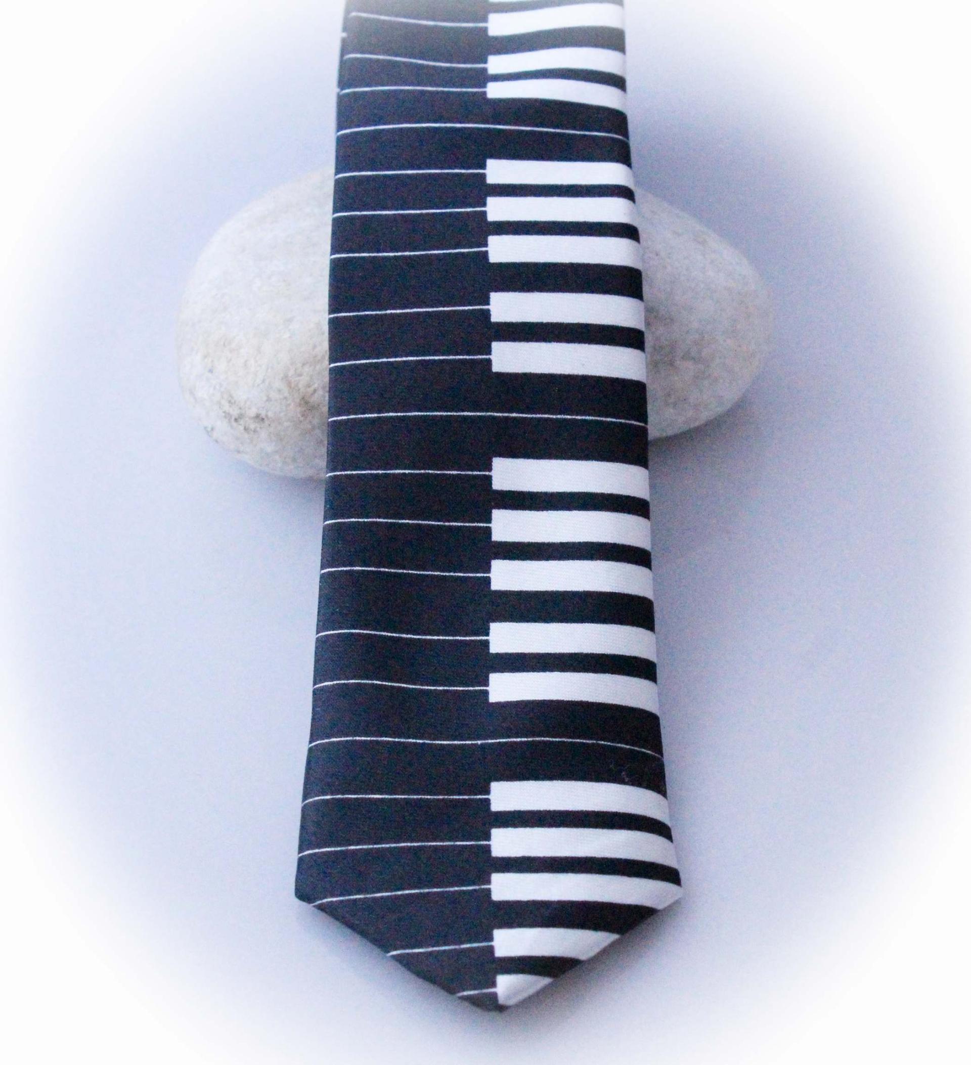 Piano Notes Tie - 2 Designs