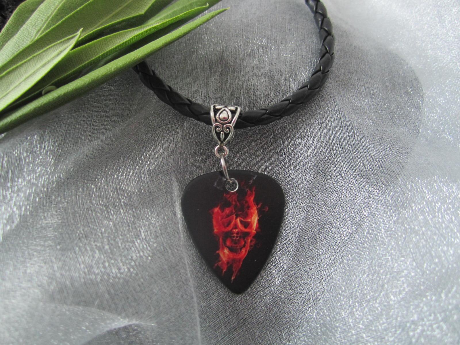 Guitar Pick Choker Necklace With Skull Theme