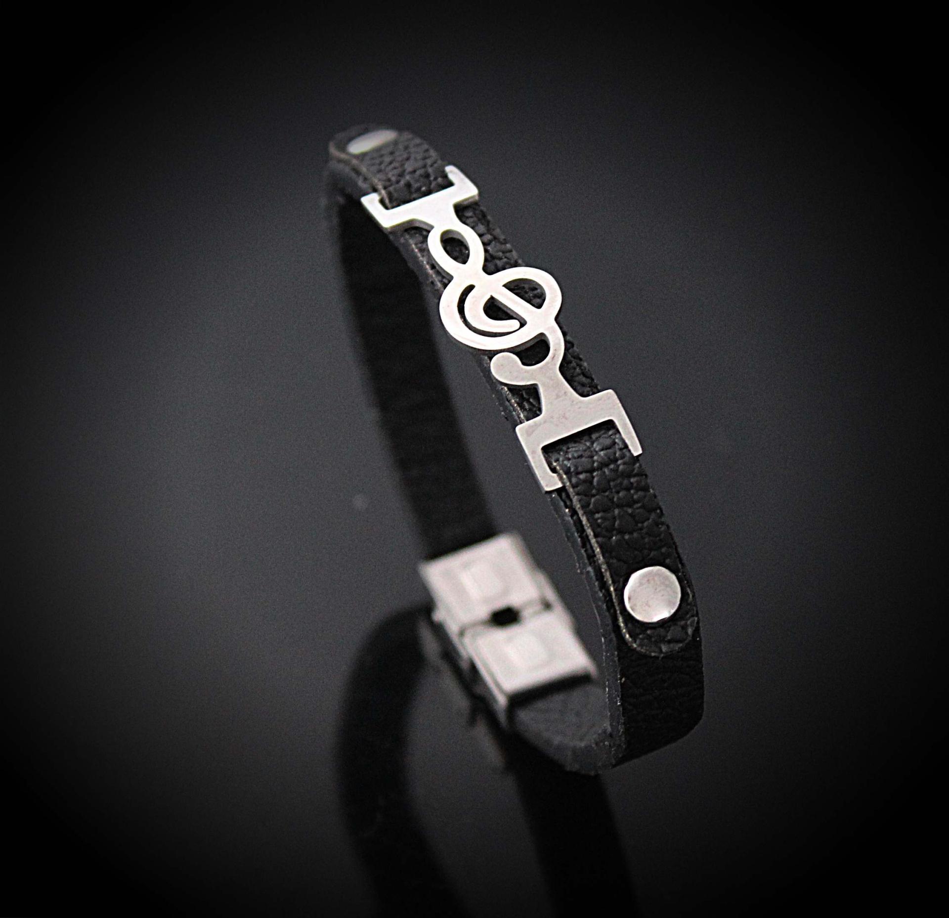 Treble Clef Connector Leather Bracelet