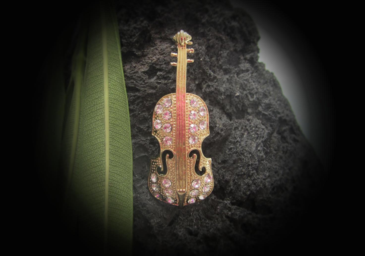 Violin Pin Brooch