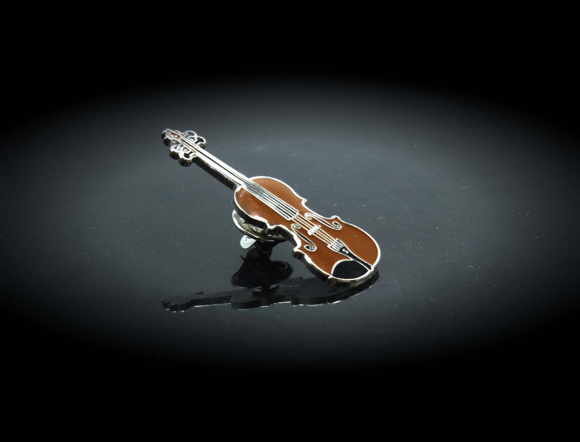 Violin Pin Badge