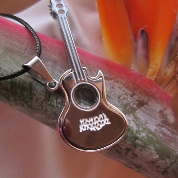 Acoustic Style Guitar Pendant