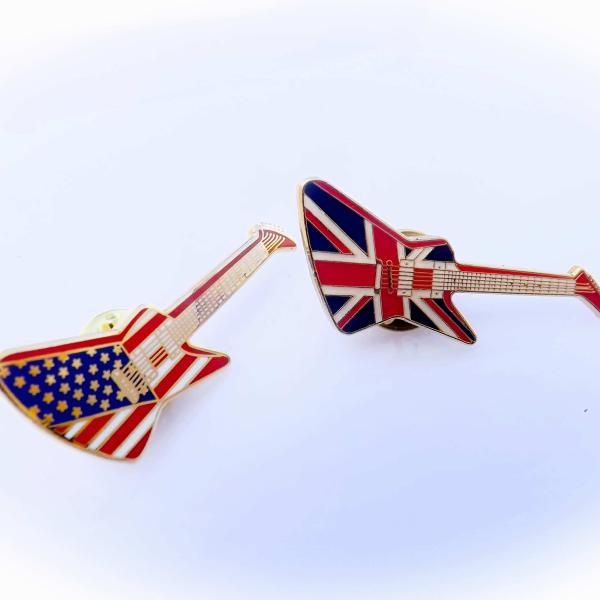 Gibson Explorer Guitar Pin Badge - Union Jack & American Flag