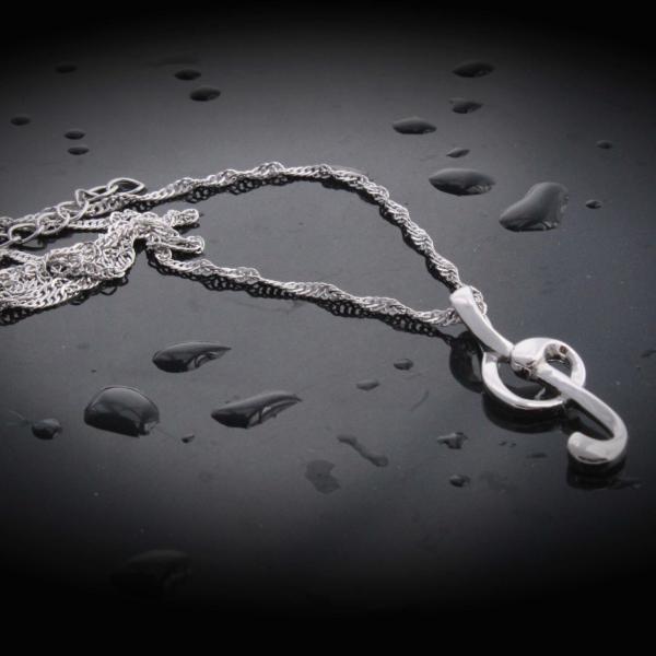 Treble Clef Delicate Necklace in Stainless Steel